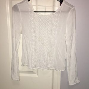 White, flowy, long sleeve blouse 💖